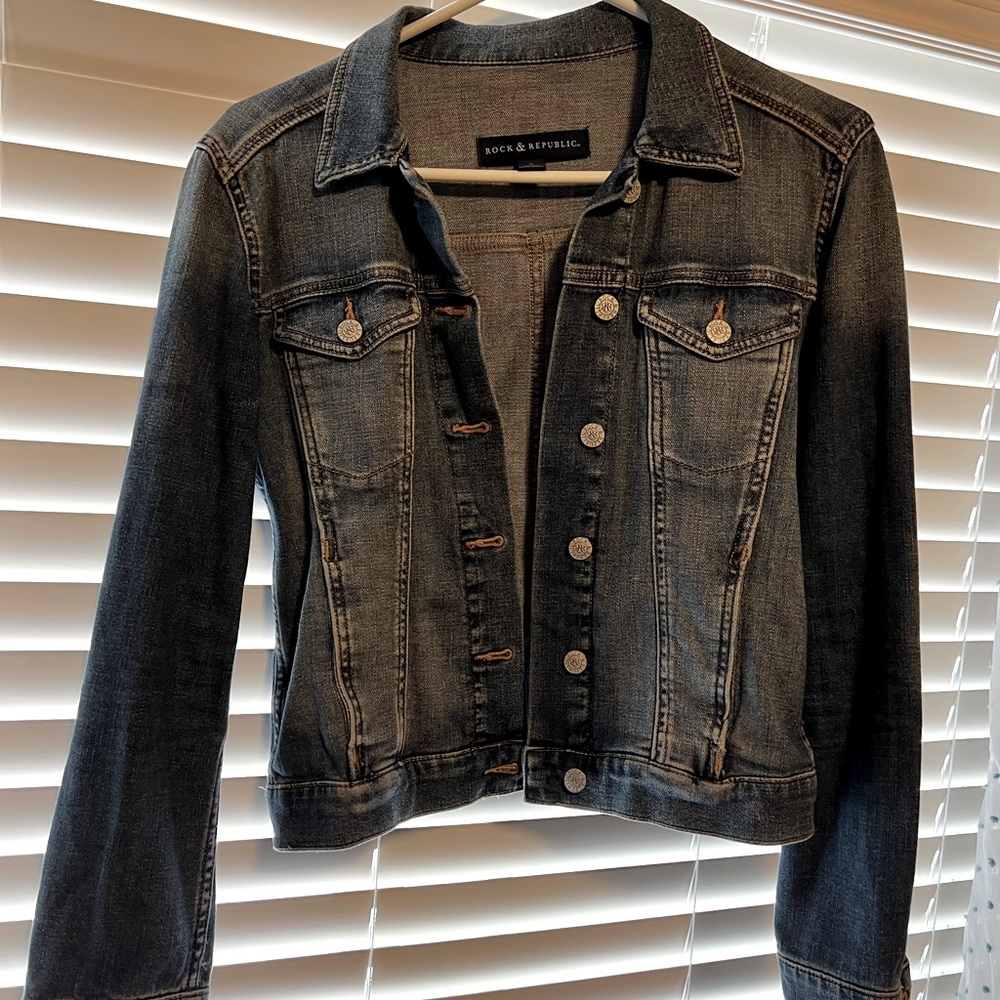 Rock & Republic jean jacket - size small